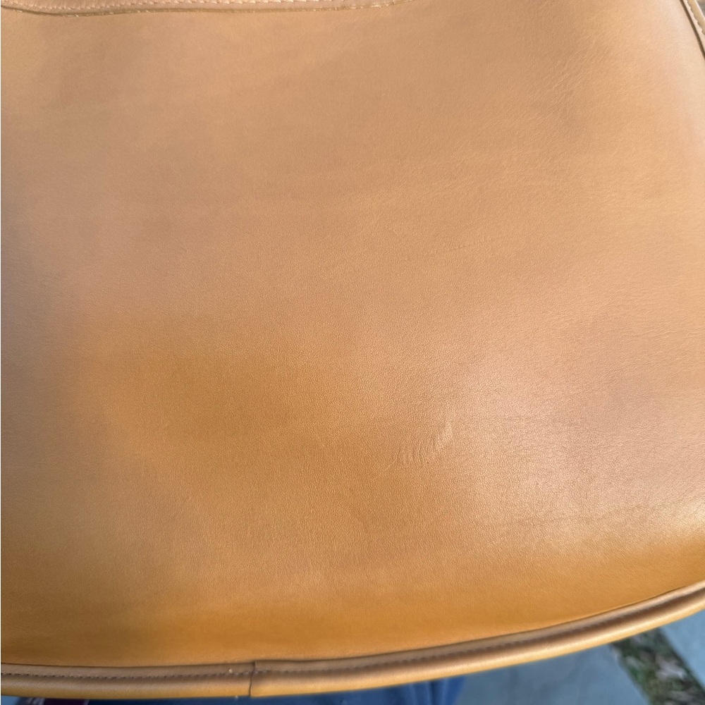 Rare Vintage Coach Ergo Shopper Shoulder Bag 9035 in “Toffee” Tan Leather - Picture 7 of 15
